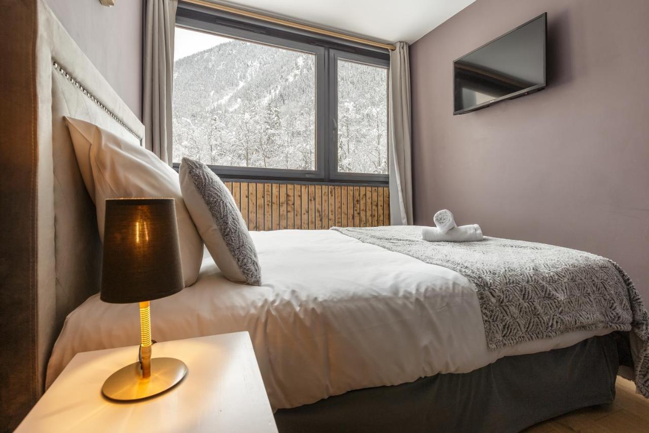Beautiful Mountain View Studio By The Lake Chamonix Exterior photo